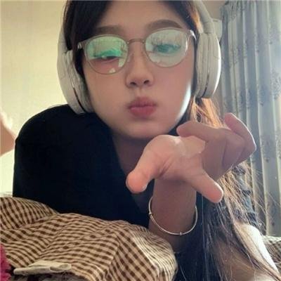 山林中头一个女人